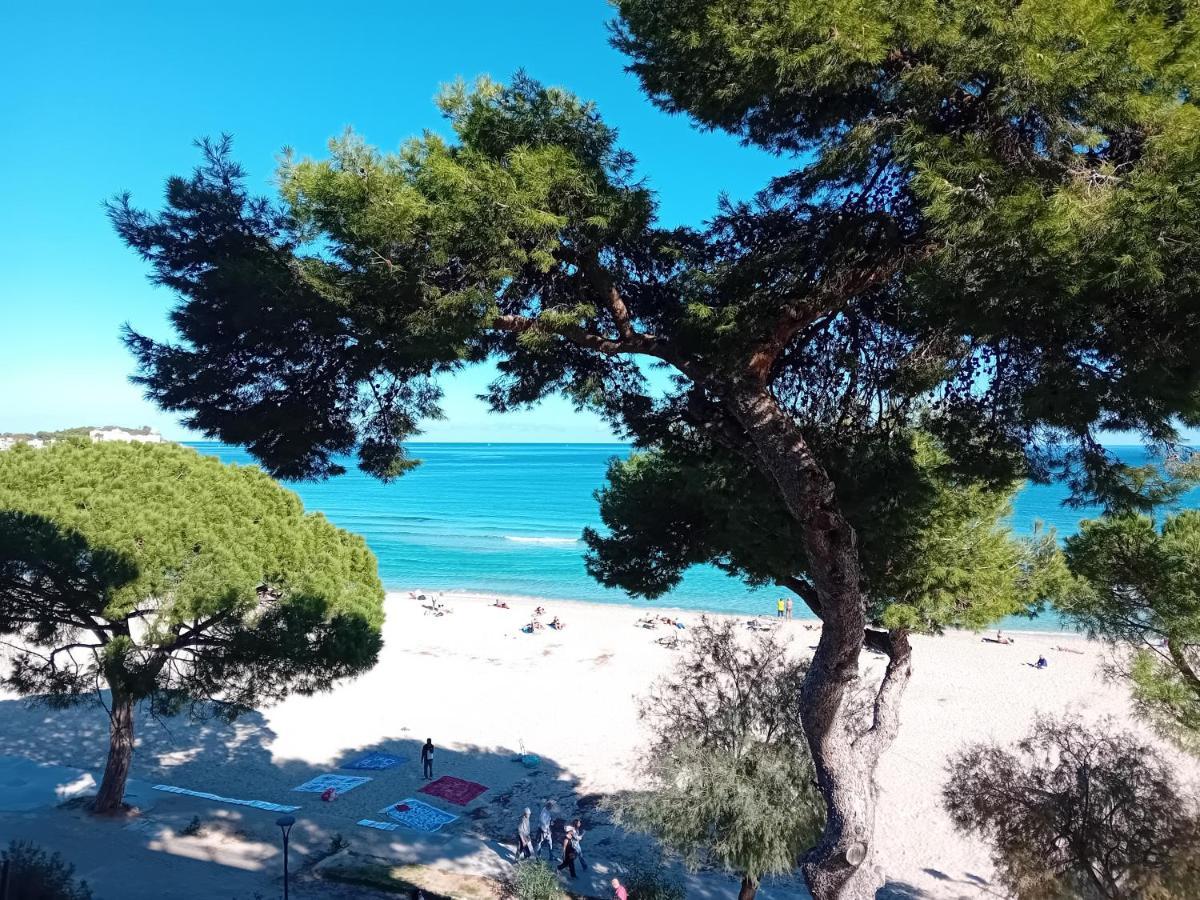 Beach House Монделло Екстер'єр фото
